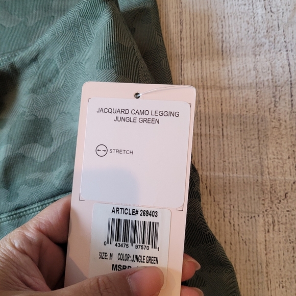 Danskin •Size Medium• Jungle Green Jacquard Hi-Waist Leggings ☆New w/ Tag☆ - Picture 4 of 8